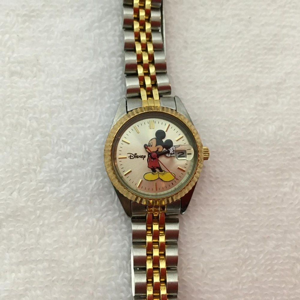 Lorus Disney Mickey Womens Watch Adjustable V04